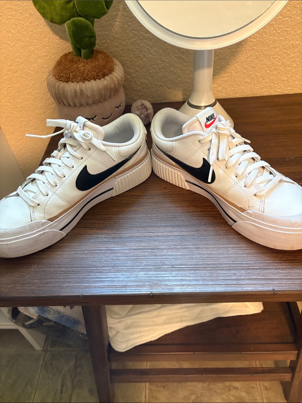 Nike White Sneakers with Swoosh Logo - Picture 6 of 8